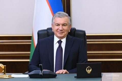 Президент Туркменистана поздравил главу Узбекистана с днём рождения