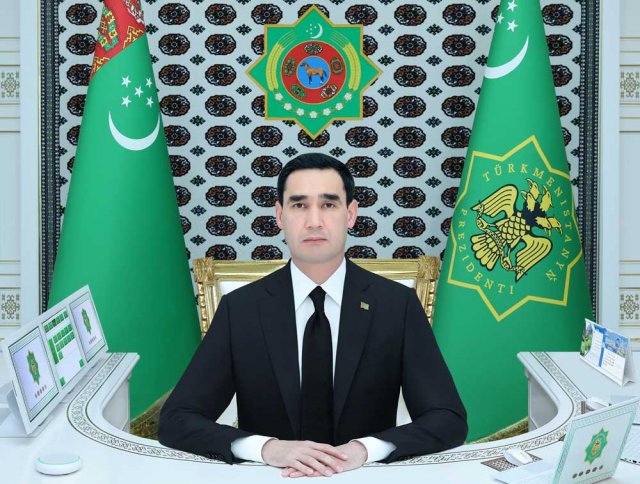 Сердар Бердымухамедов поздравил граждан с 30-летием нейтралитета