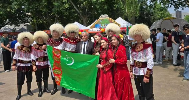 Молодежь Туркменистана выступила на фестивале в КНР
