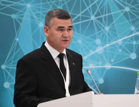 Президент Туркменистана назначил нового вице-премьера по транспорту с испытательным сроком
