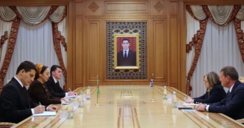 Председатель Меджлиса приняла верительные грамоты посла Греции