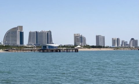 В Туркменистане усилят транспортное сообщение с курортом Аваза перед летним сезоном