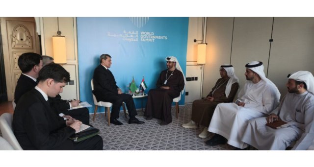 Мередов обсудил с главой ADNOC углубление энергетического сотрудничества