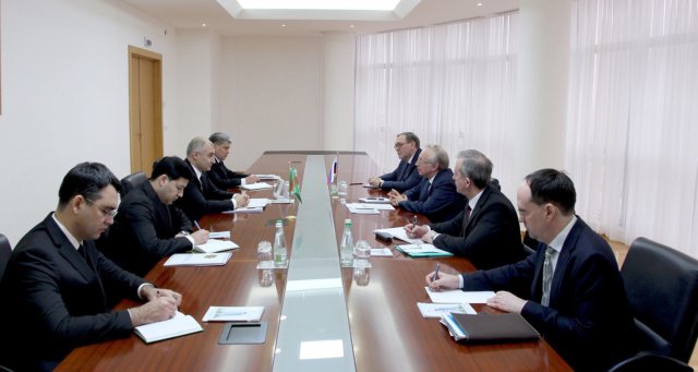 Туркменистан и РФ обсудили развитие двусторонних отношений