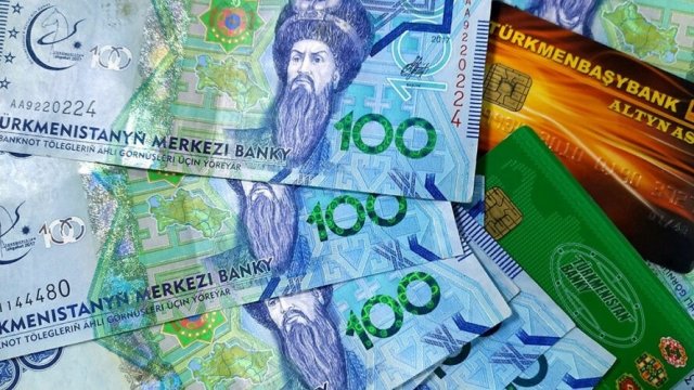 В Туркменистане повысят зарплаты и пенсии на 10% с 2025 года