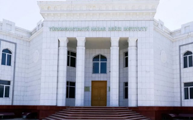 Туркменистан и РФ готовят совместный мониторинг каспийских запасов рыбы