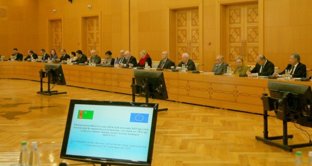 ЕС и Туркменистан проведут первый бизнес-форум 26 марта в Ашхабаде