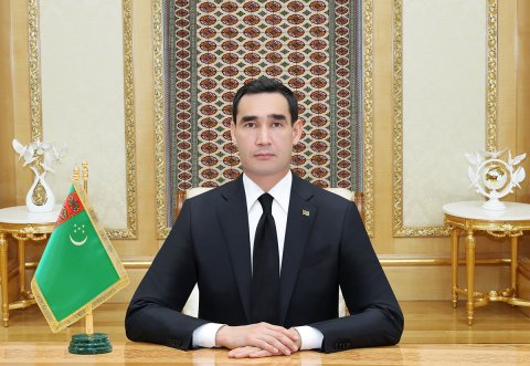 Туркменистан и IWF обсудили развитие тяжёлой атлетики на встрече в Ашхабаде