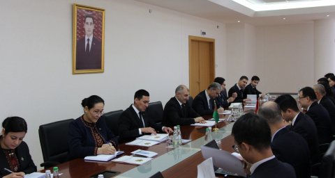 Туркменистан и Китай обсудили активизацию двустороннего сотрудничества