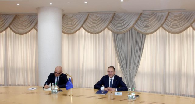 Новый посол Евросоюза приступил к миссии в Туркменистане