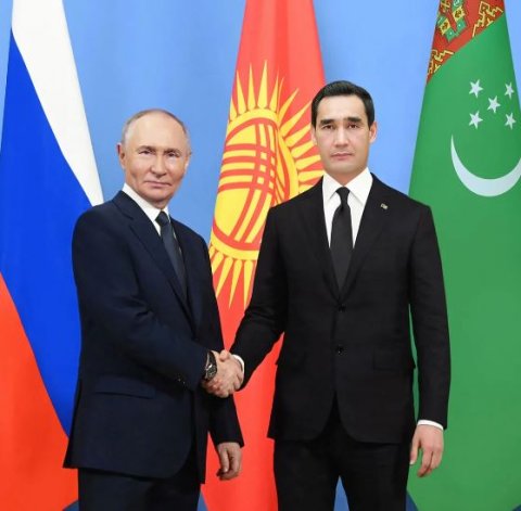 Президент Туркменистана завершил рабочий визит в Россию