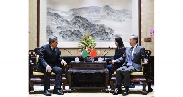  Мередов и Ван И в Пекине обсудили подготовку саммита «ЦА — Китай»