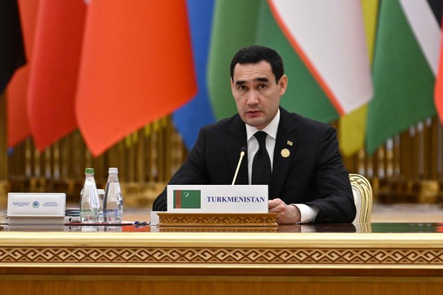 Президент Туркменистана призвал сделать мир и доверие основой глобальной политики