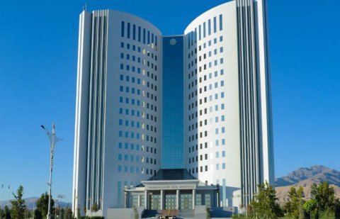 Высшее образование Туркменистана пополнится 10 новыми специальностями