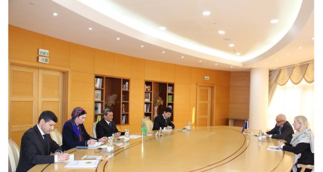 Туркменистан и ЕС обсудили подготовку визитов на высшем уровне