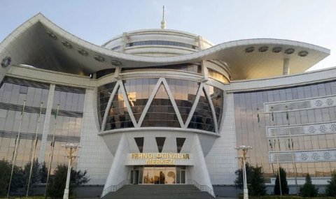 В Туркменистане создали биопрепарат для нейтрализации метана в почве