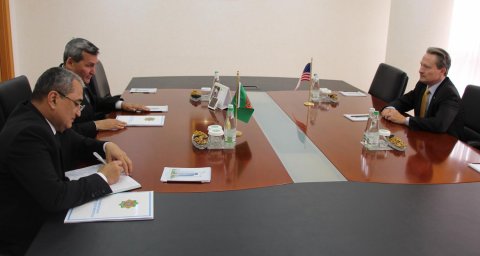 Туркменистан и США подтвердили курс на расширение торгово-экономических связей