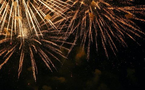 Грандиозный салют в Ашхабаде завершил празднование юбилея нейтралитета Туркменистана