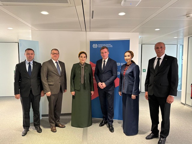 Туркменистан и МОТ обсудили модернизацию трудового законодательства