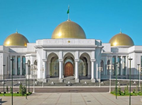 Президент Туркменистана поздравил Грецию с Днем независимости
