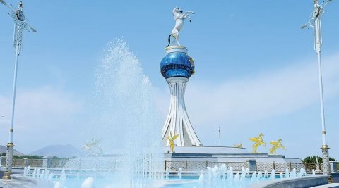Дорога в «умный» город Аркадаг может получить имя «Ahalteke atlary»