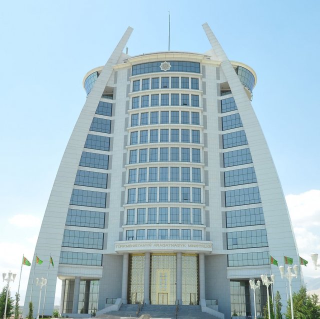В Туркменистане введена система межведомственного электронного обмена на базе эстонской платформы X-Road