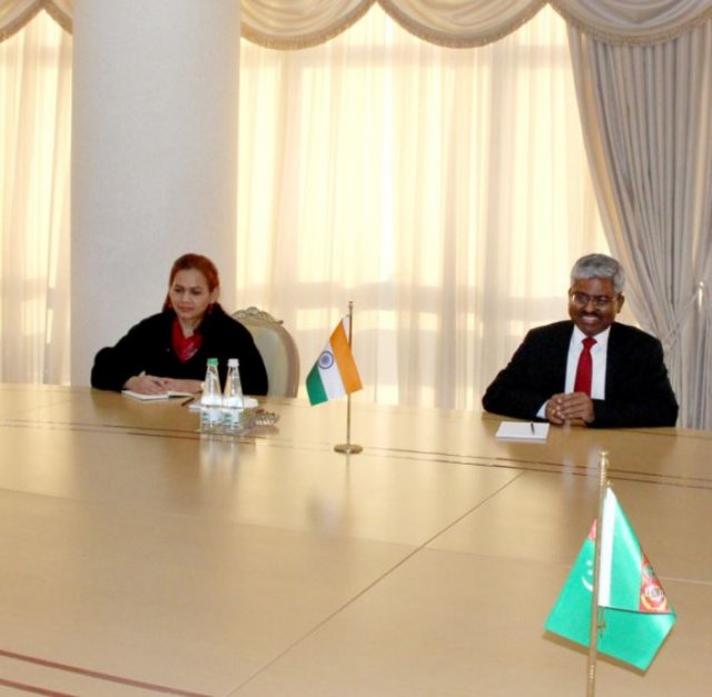 Туркменистан и Индия обсудили визиты на высшем уровне