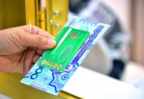 Президент Туркменистана поручил выплатить зарплаты до 20 декабря