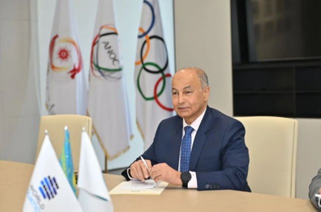 Президент Туркменистана обсудил развитие водных видов спорта с Гендиректором Олимпийского совета Азии
