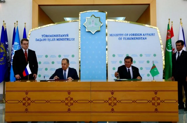 МИД Туркменистана и России подписали программу сотрудничества на 2025–2026 годы