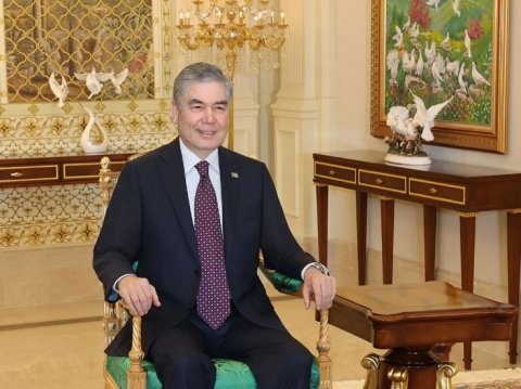 Председатель Халк Маслахаты встретился с советником Князя Монако
