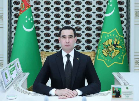 Президент Туркменистана провел совещание по развитию аграрного сектора