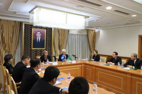 В Туркменистане обсудили создание унифицированного регистра избирателей с гендерной разбивкой