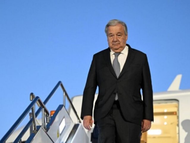 Антониу Гутерриш прибыл в Туркменбаши для участия в конференции ООН по странам без выхода к морю