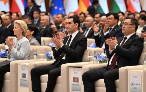 Президент Туркменистана принял участие в открытии международного климатического форума в Узбекистане