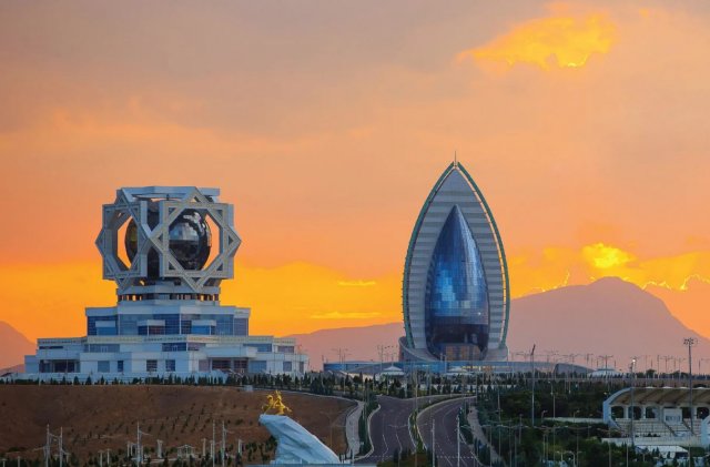 Февральская жара: синоптики обещают Туркменистану до +27 градусов