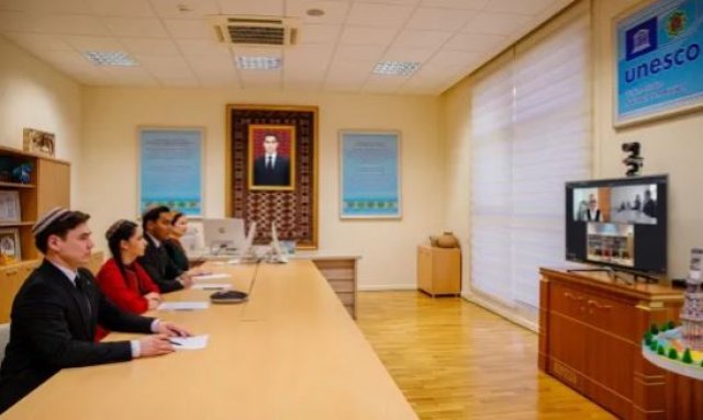 Студенты Туркменистана и России обсудили перспективы чистой энергии
