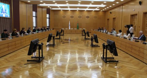 Туркменистан и ЕБРР подписали пакет соглашений о сотрудничестве