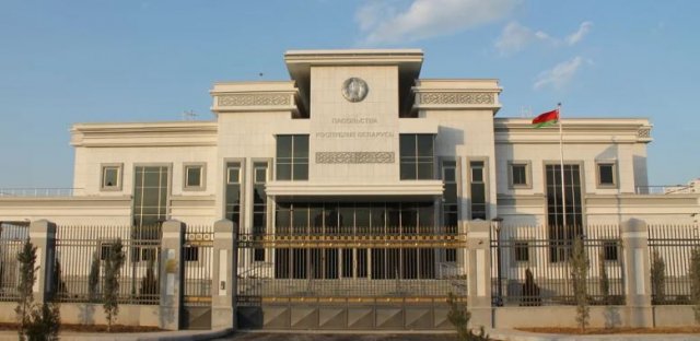 В посольстве Беларуси в Туркменистане запустят систему электронной очереди
